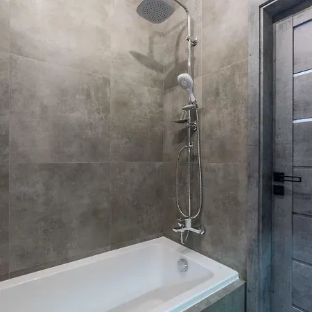 Good Time Woronicza Appartement *